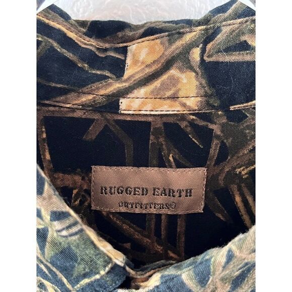 Rugged Earth Outfitters Hunting Dogs Camo Button Down Collared Shirt Large - Picture 7 of 10